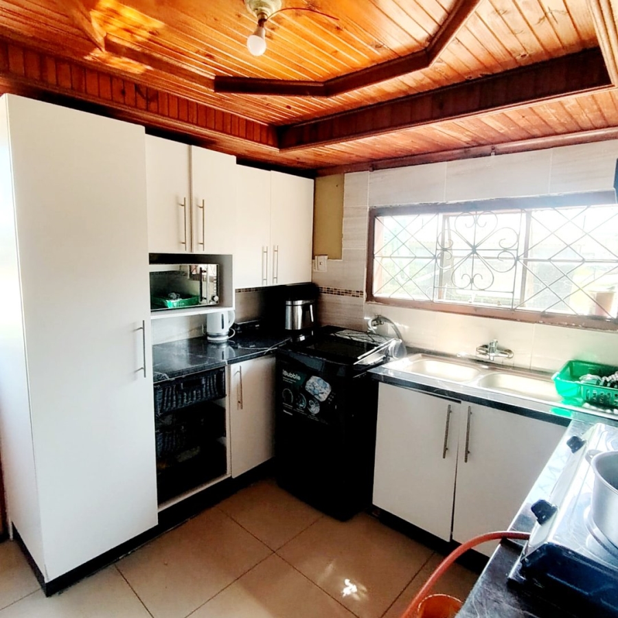 2 Bedroom Property for Sale in Mdantsane Nu 15 Eastern Cape